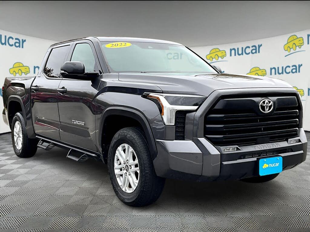 2022 Toyota Tundra SR5 CrewMax Cab 4WD