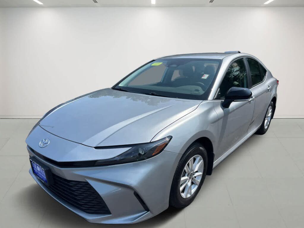 2025 Toyota Camry LE AWD