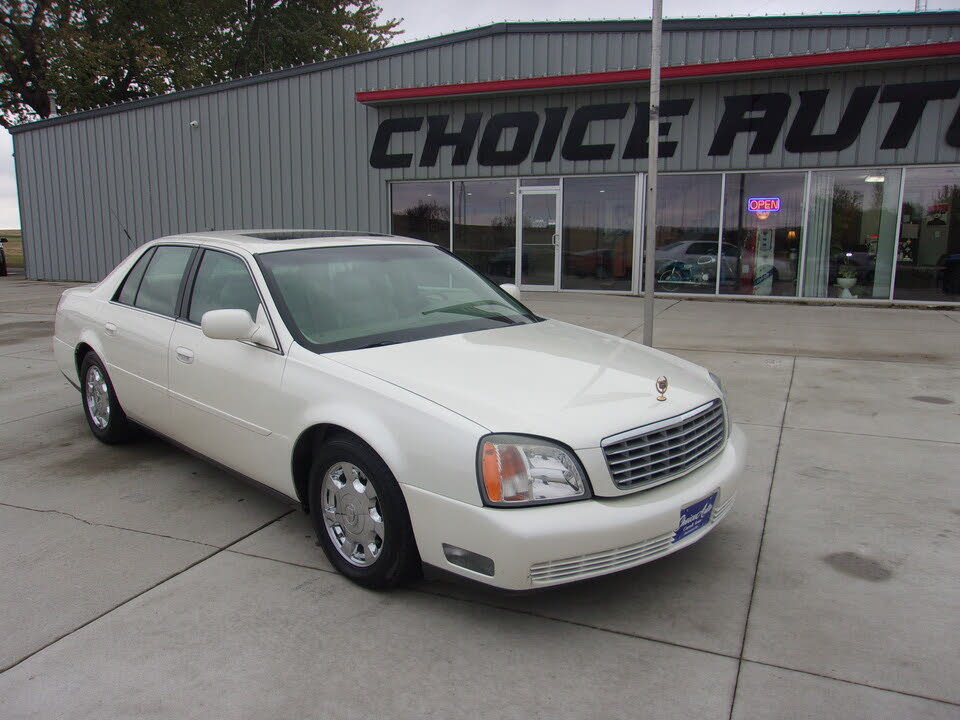 2002 Cadillac DeVille Sedan FWD