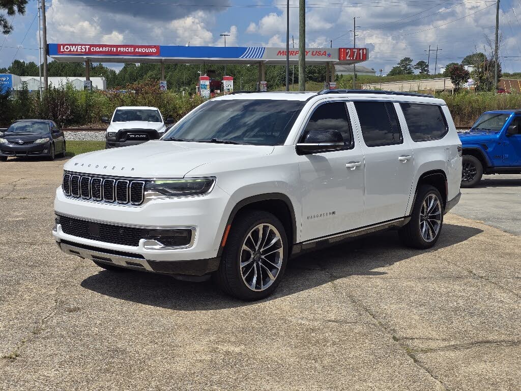 2023 Jeep Wagoneer L Series III 4WD