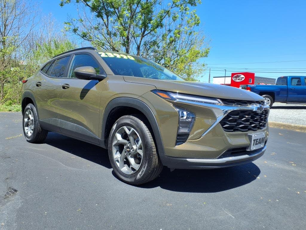 2024 Chevrolet Trax LT FWD