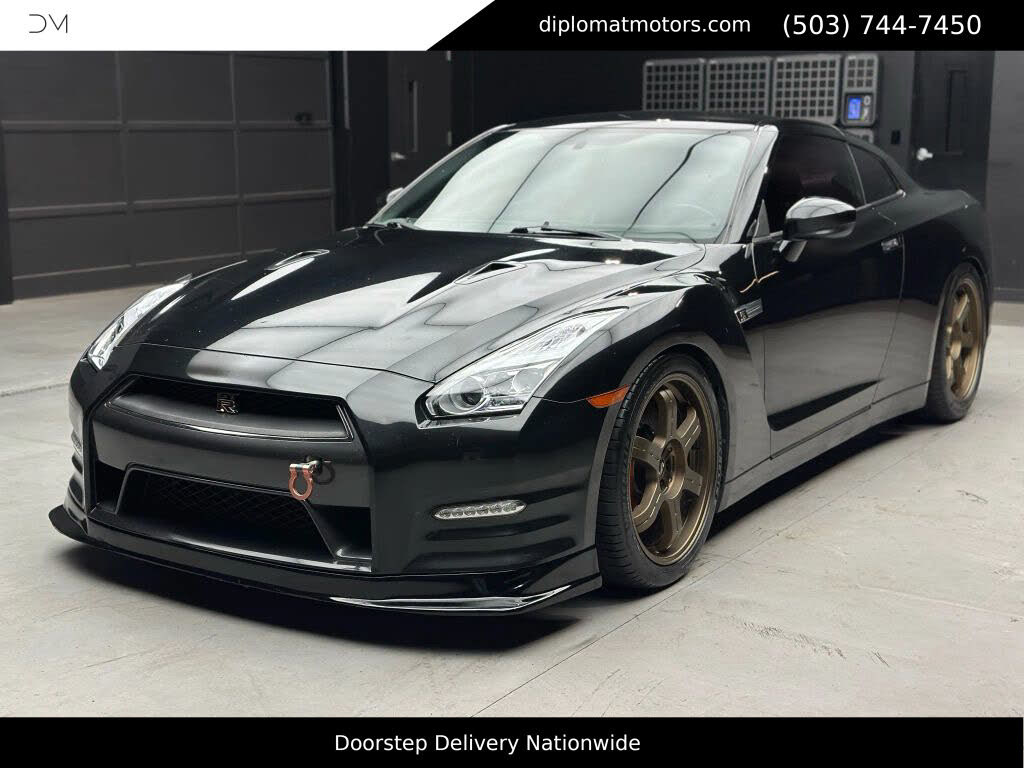2013 Nissan GT-R Black Edition