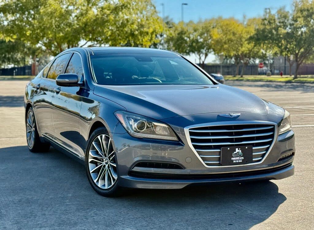 2015 Hyundai Genesis 3.8 RWD