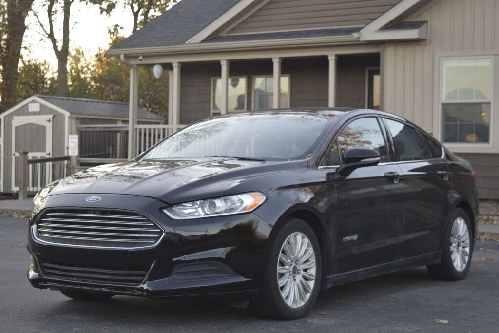 2016 Ford Fusion Hybrid SE FWD