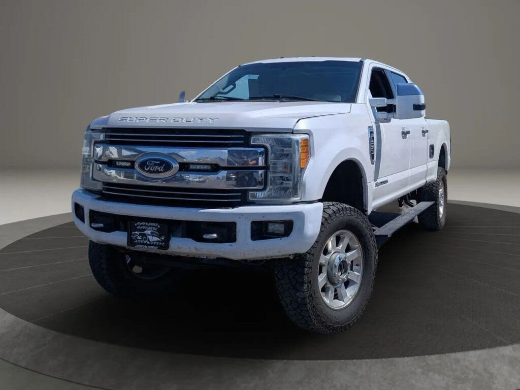 2017 Ford F-250 Super Duty Lariat Crew Cab 4WD