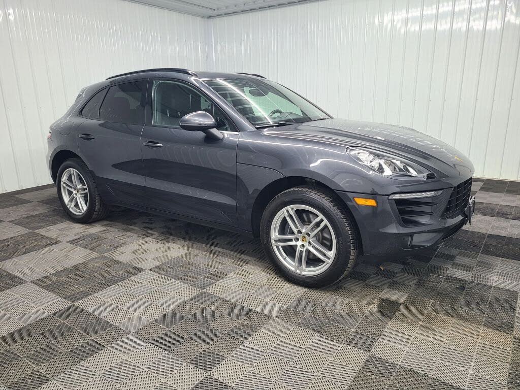 2018 Porsche Macan AWD