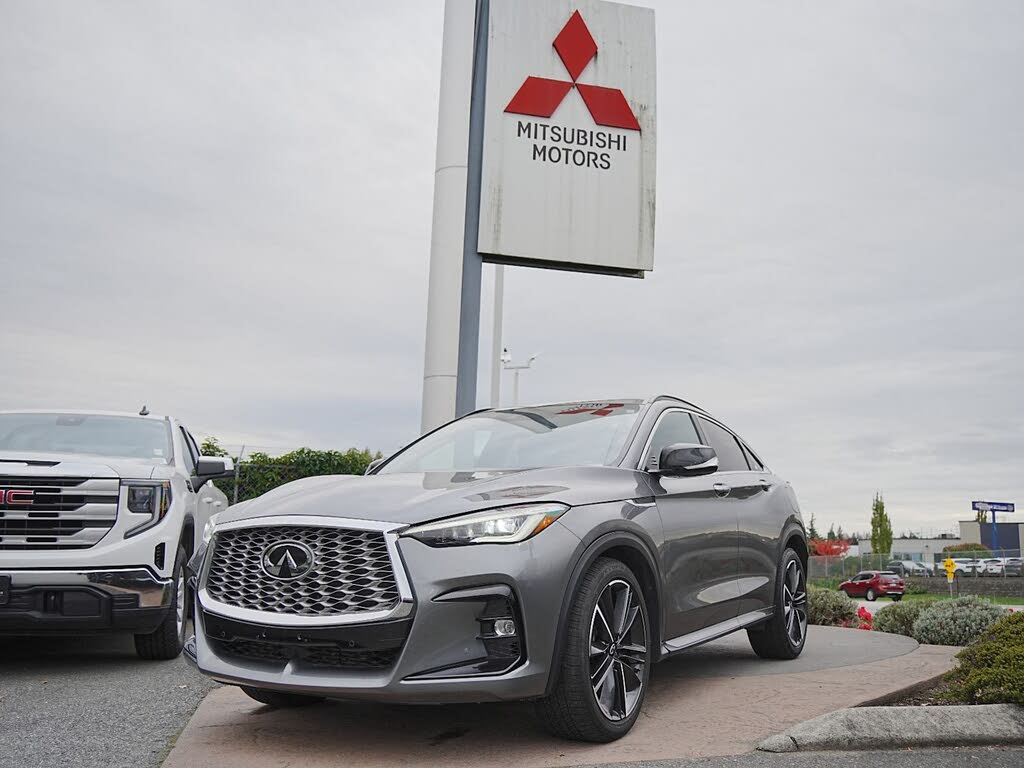 2022 INFINITI QX55 Essential AWD