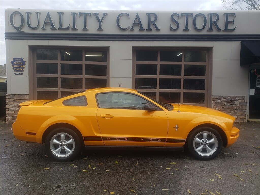 2007 Ford Mustang V6 Premium RWD
