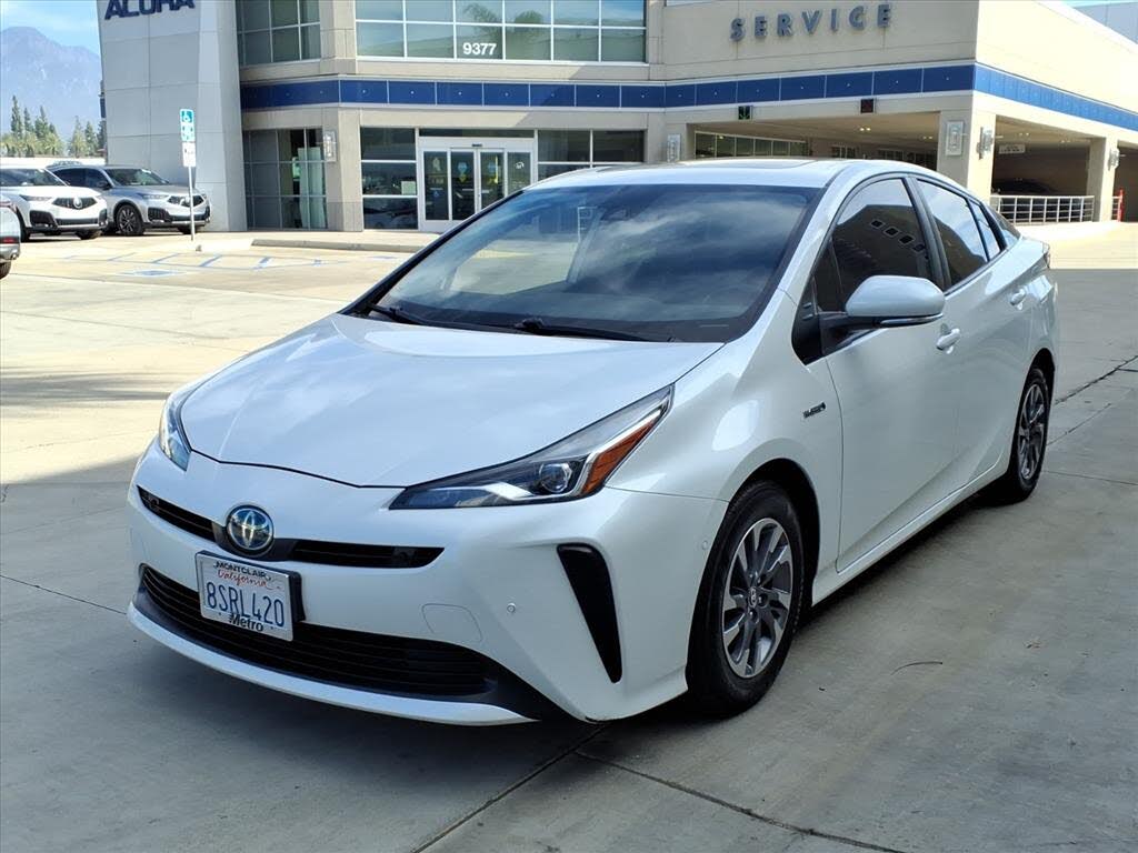 2021 Toyota Prius Limited FWD