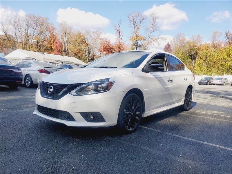 2018 Nissan Sentra SR FWD