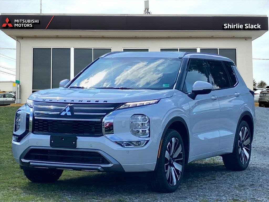 2025 Mitsubishi Outlander SEL FWD