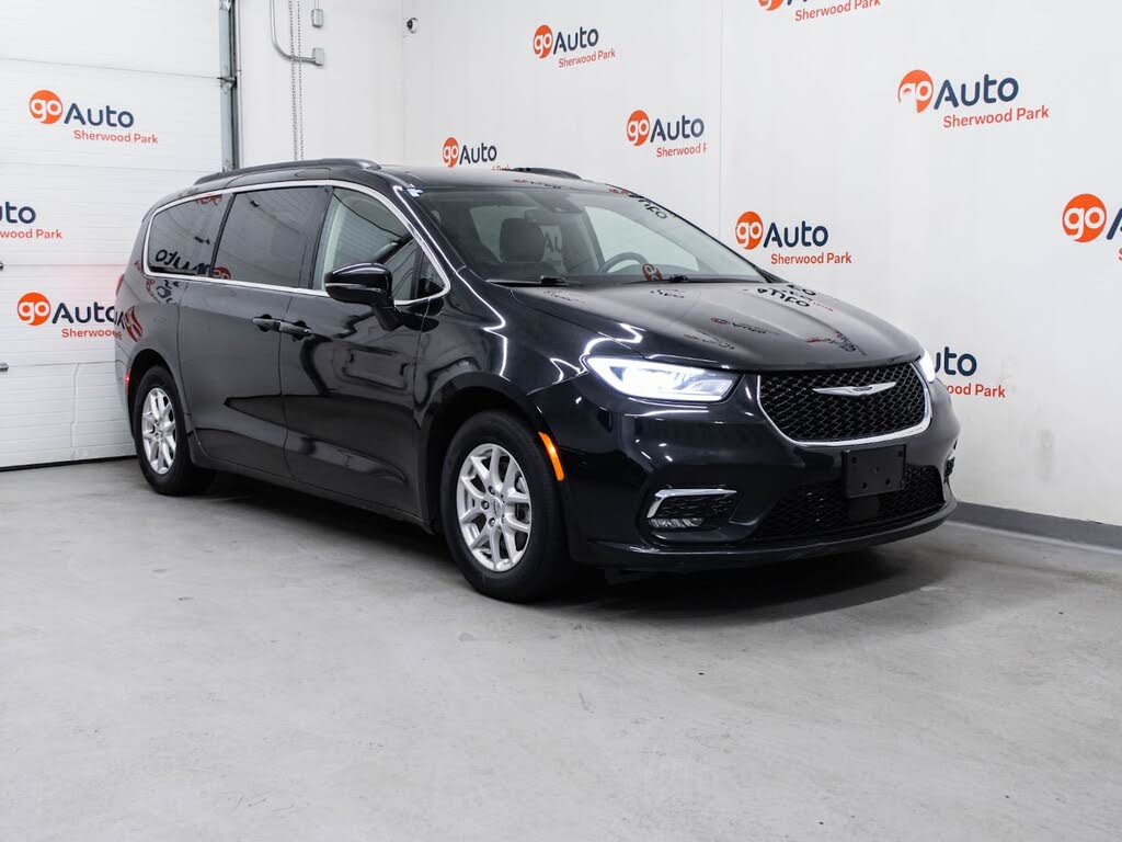 Chrysler Pacifica Touring L FWD 2022