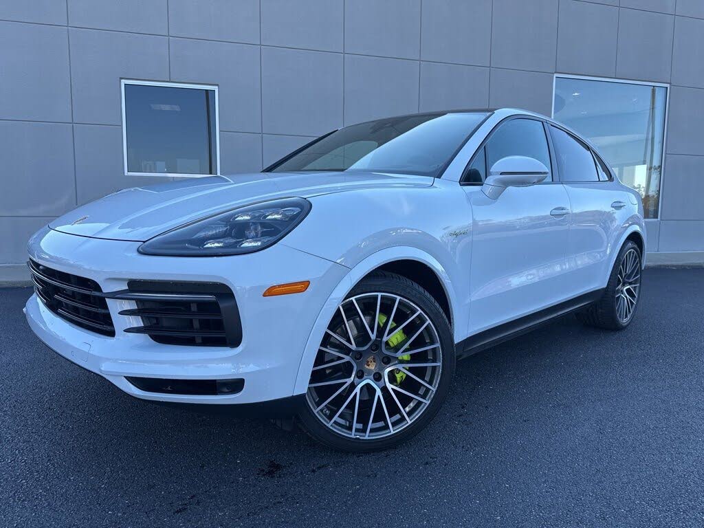 2023 Porsche Cayenne Coupe Platinum Edition AWD