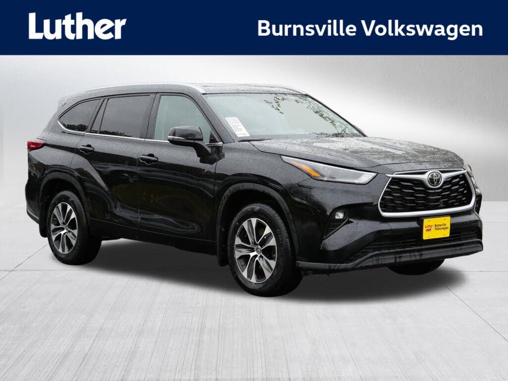 2023 Toyota Highlander XLE AWD