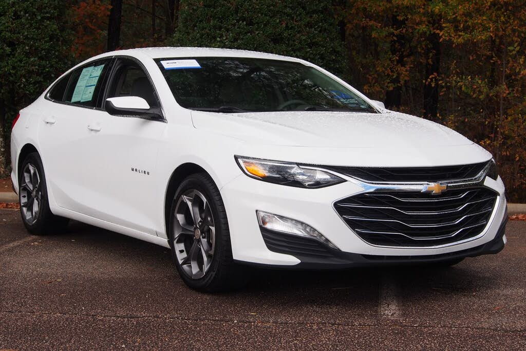2024 Chevrolet Malibu LT with 1LT FWD