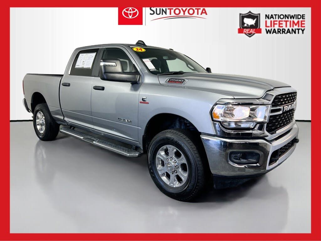 2024 RAM 2500 Big Horn Crew Cab 4WD