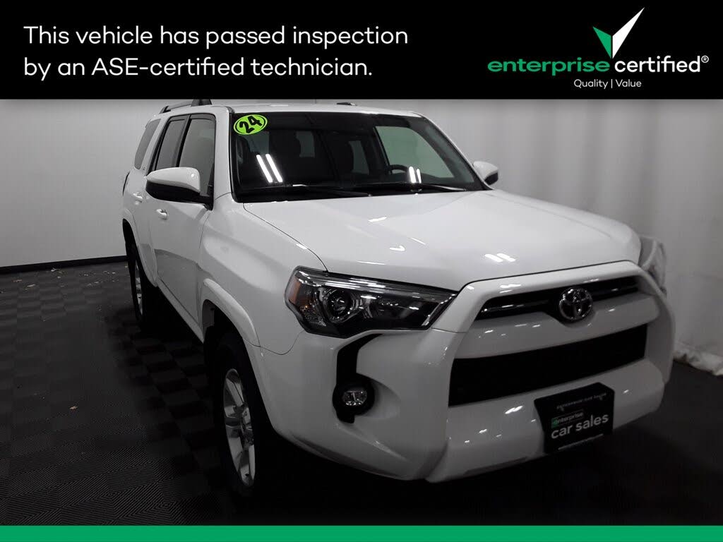 2024 Toyota 4Runner SR5 4WD