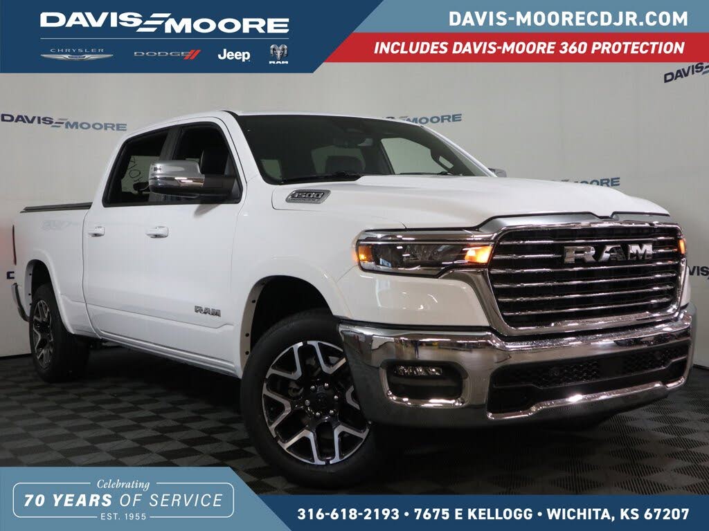 2026 RAM 1500 Laramie Crew Cab 4WD