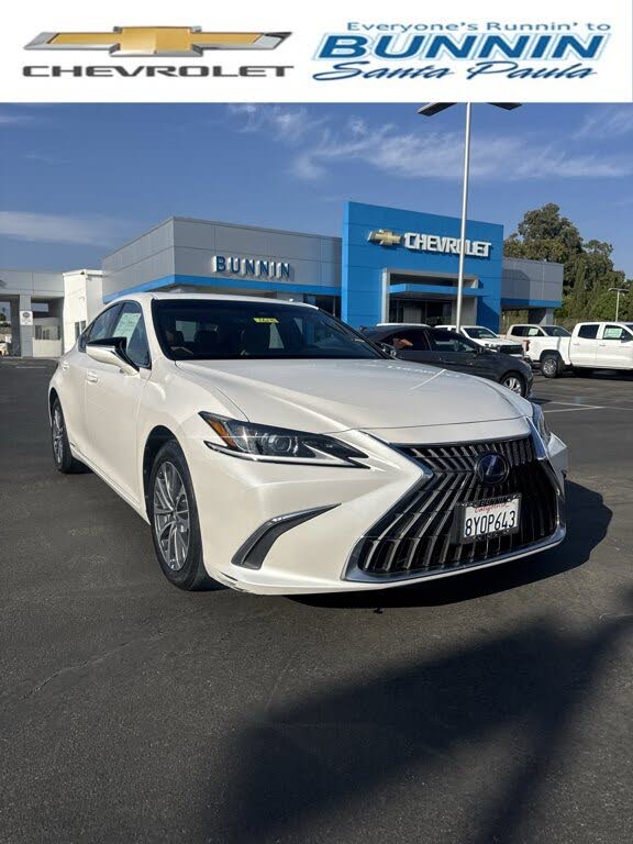 2022 Lexus ES Hybrid 300h FWD