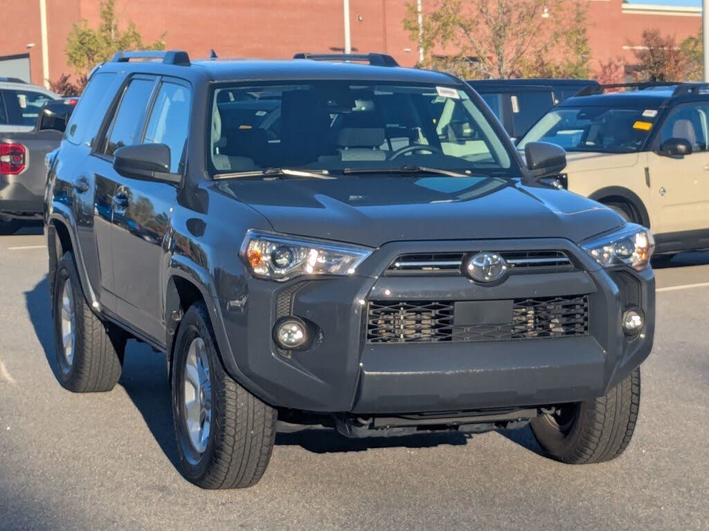 2024 Toyota 4Runner SR5 RWD