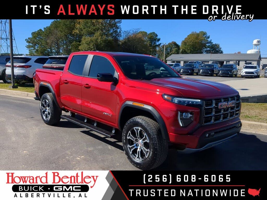 2025 GMC Canyon AT4 Crew Cab 4WD
