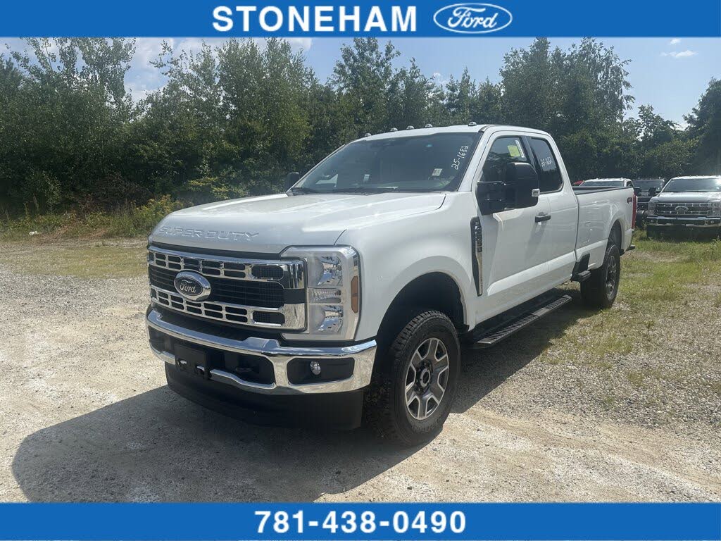 2025 Ford F-350 Super Duty XLT SuperCab LB 4WD