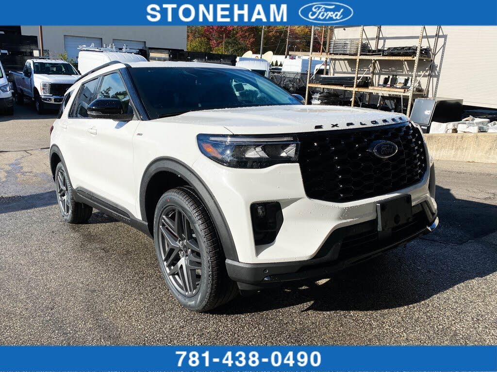 2026 Ford Explorer ST-Line AWD