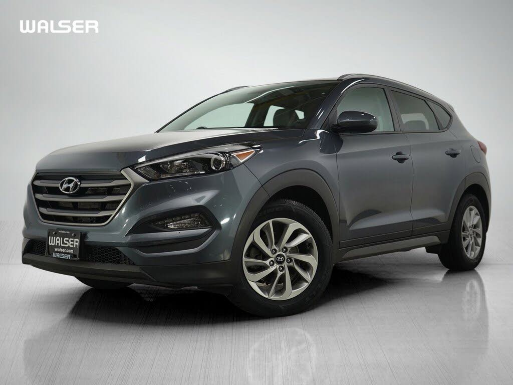 2016 Hyundai Tucson 2.0L SE AWD with Beige Seats
