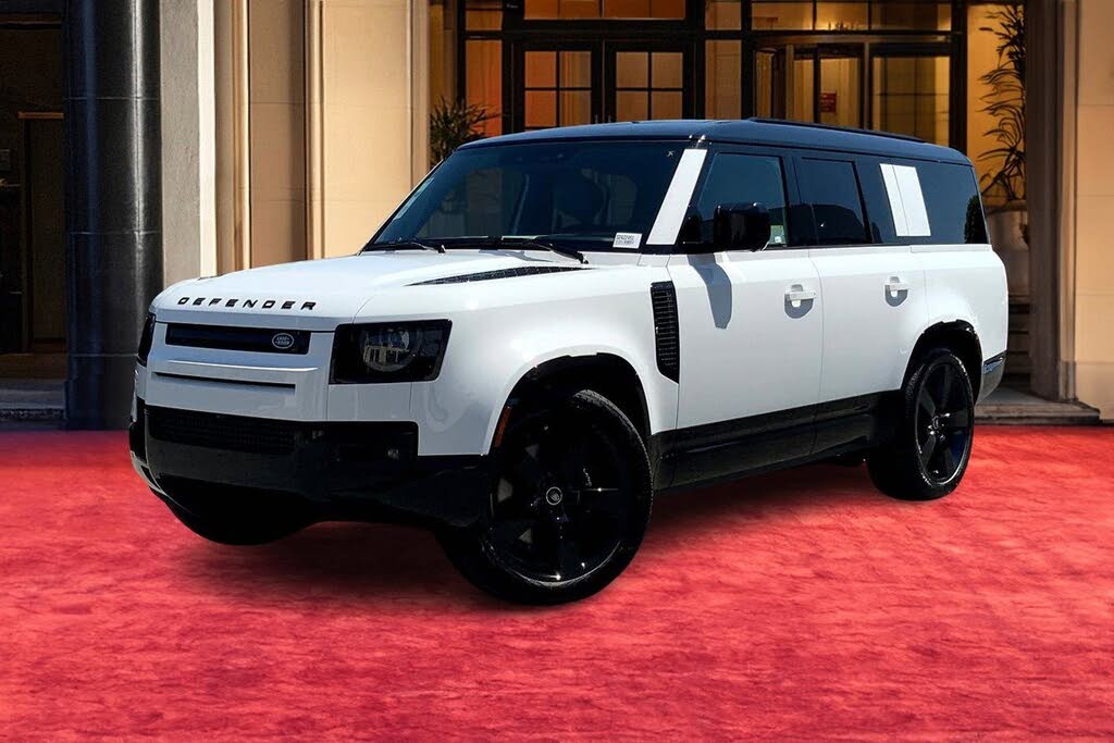 2025 Land Rover Defender 130 V8 P500 AWD