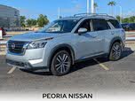 Nissan Pathfinder Platinum FWD