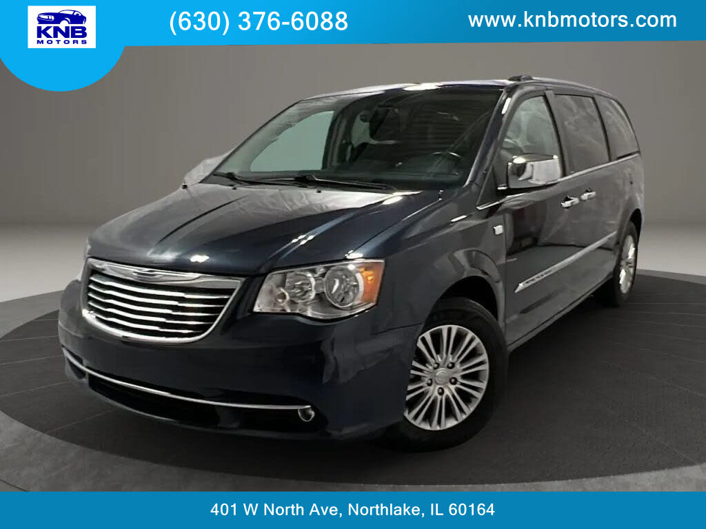 2014 Chrysler Town & Country 30th Anniversary FWD