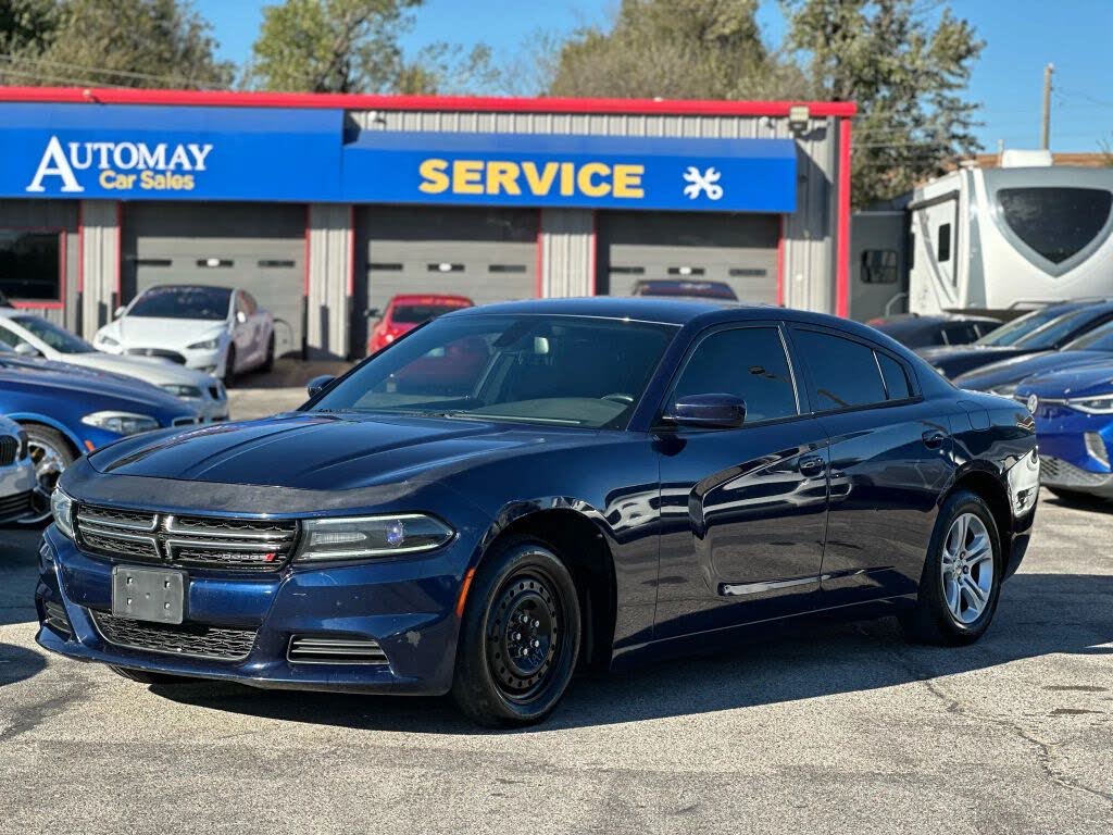 2016 Dodge Charger SE RWD