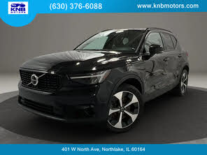 Volvo XC40 B4 Ultimate Dark Theme FWD
