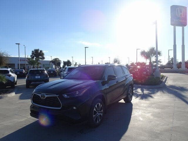 2023 Toyota Highlander L FWD