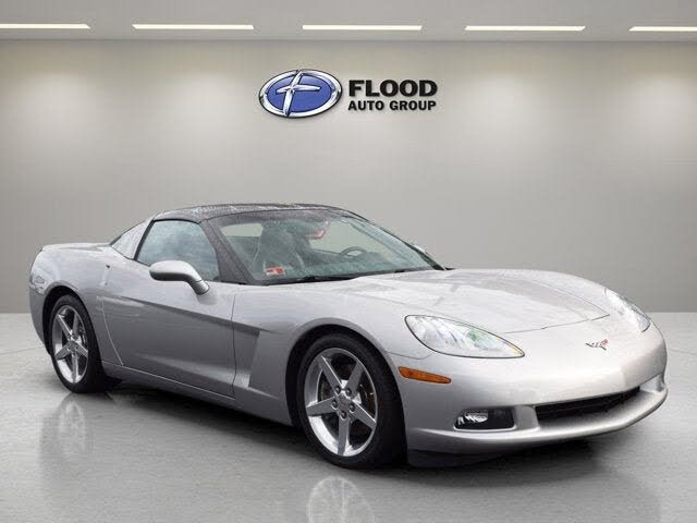2005 Chevrolet Corvette Coupe RWD