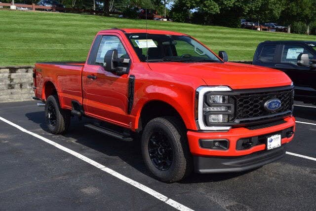 2025 Ford F-350 Super Duty XL Regular Cab LB 4WD