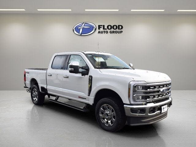 2026 Ford F-350 Super Duty Lariat Crew Cab 4WD