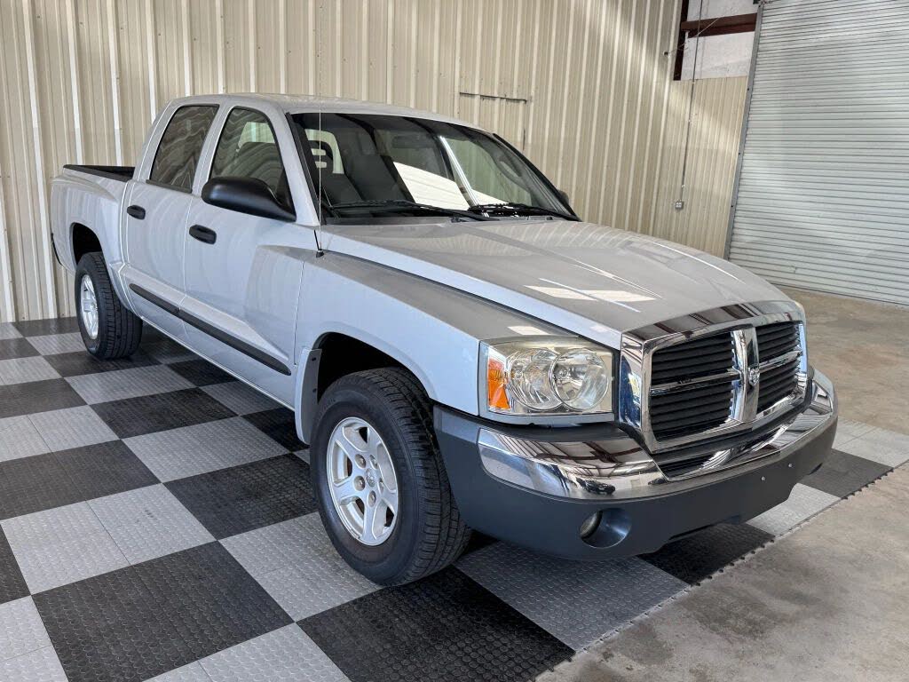 2005 Dodge Dakota SLT Quad Cab RWD
