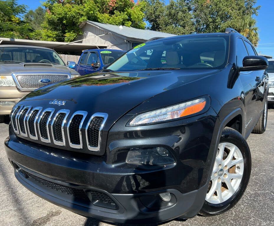 2015 Jeep Cherokee Latitude FWD