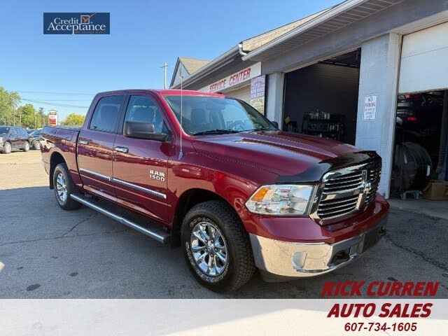 2013 RAM 1500 SLT Crew Cab 4WD
