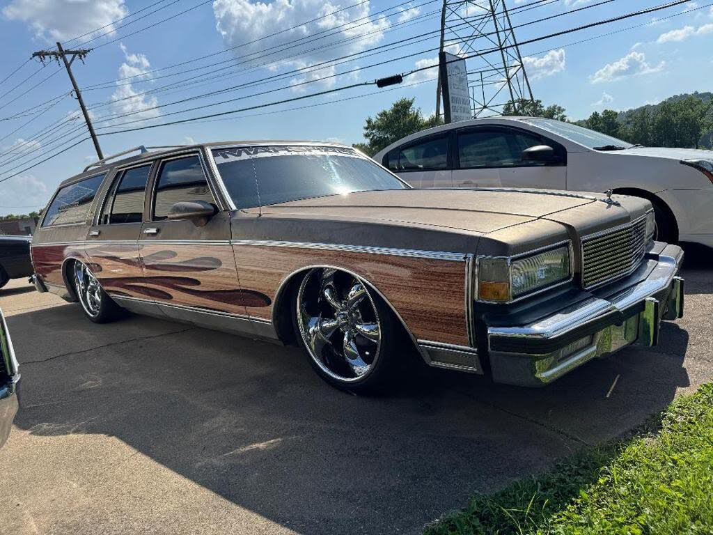 1987 Chevrolet Caprice Classic Wagon RWD