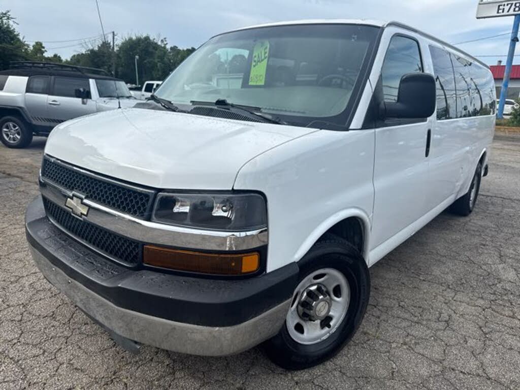2008 Chevrolet Express 3500 LS Extended RWD
