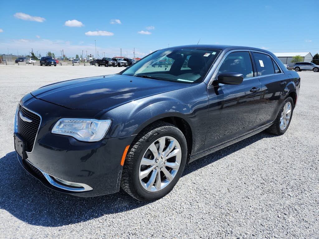 2016 Chrysler 300 Touring AWD