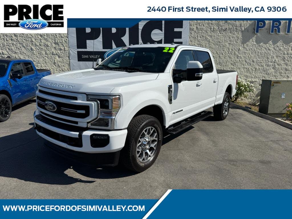 2022 Ford F-250 Super Duty Lariat Crew Cab 4WD