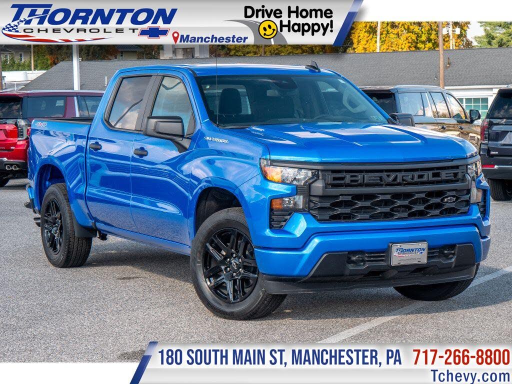 2025 Chevrolet Silverado 1500 Custom Crew Cab 4WD