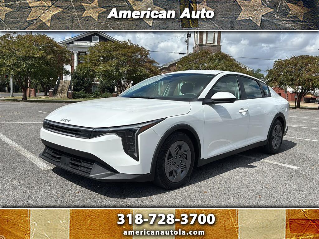 2025 Kia K4 LX FWD