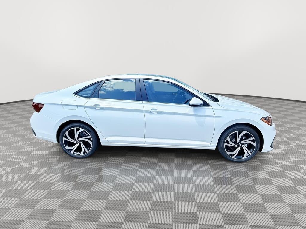 2025 Volkswagen Jetta SEL FWD