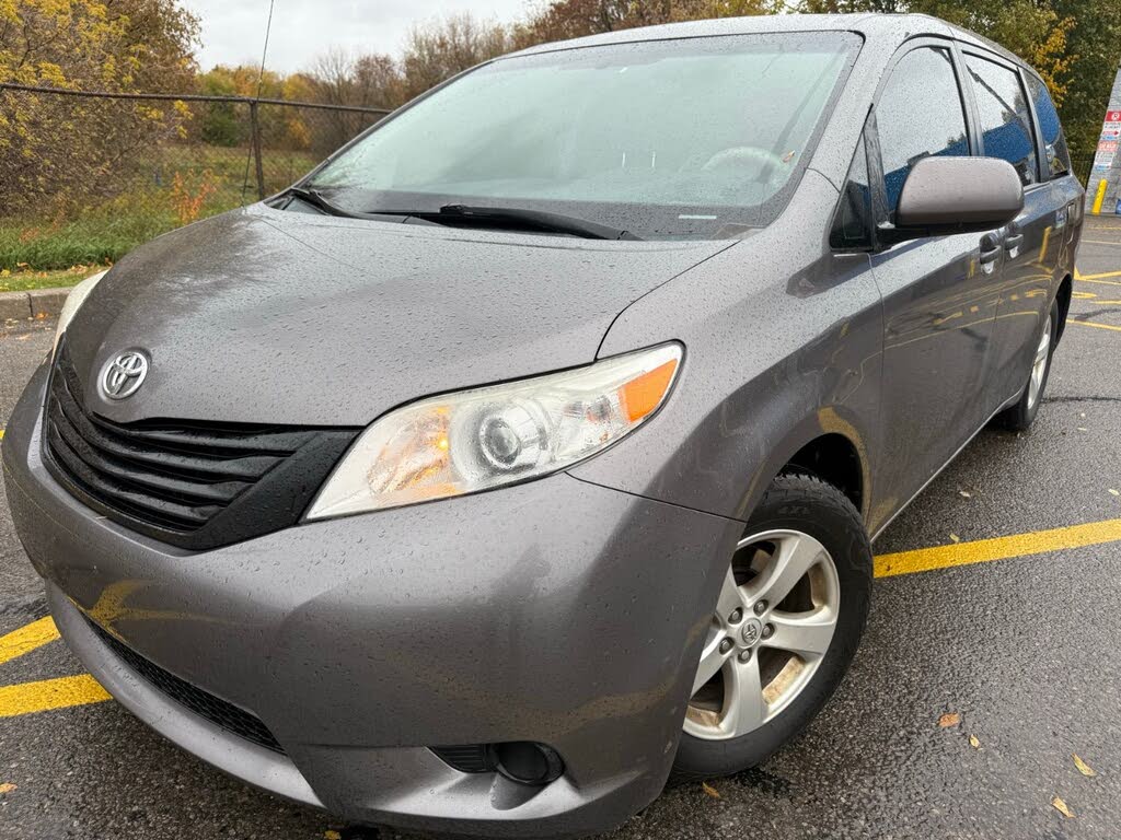2014 Toyota Sienna L 7-Passenger
