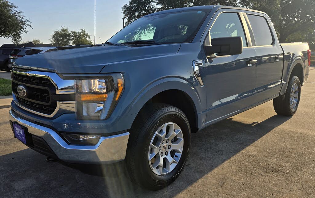 2023 Ford F-150 XLT SuperCrew 4WD