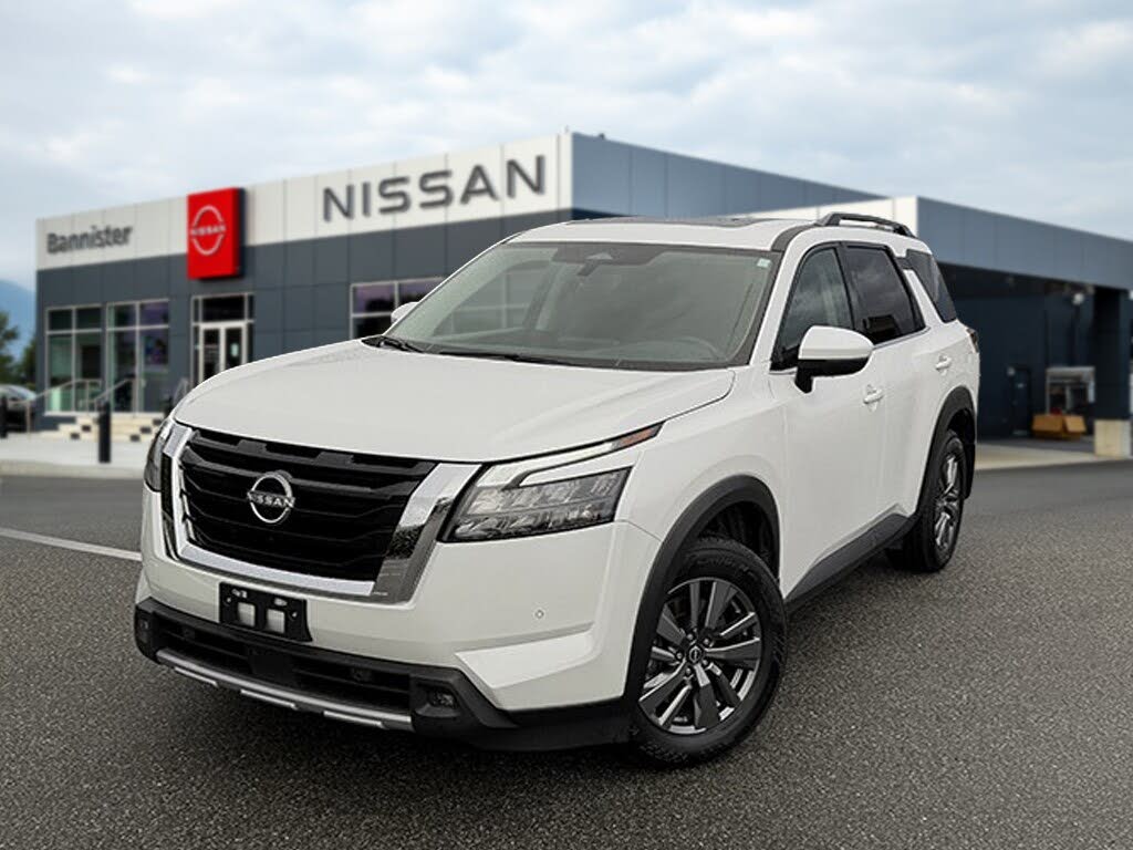 2025 Nissan Pathfinder SV 4WD